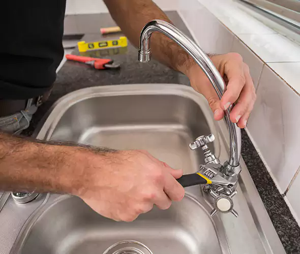 Local Experts for Faucet Repair in Reedley, CA:Schedule Affordable Faucet Repair Services with Us