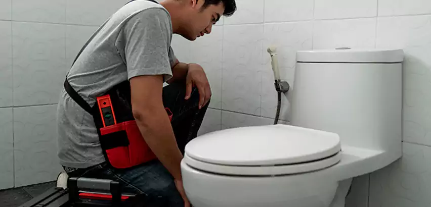 Toilet Repair in Reedley